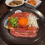 炭火焼肉 にく式 すすきの店 - 