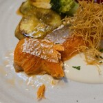 キッチン ブルー グローブ - 銀鮭はミキュウイの様に柔らかい