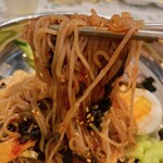 マダン - 