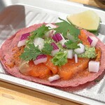 Hathor - 自家製タコス サーモン