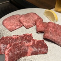 USHIMITSU NISHIAZABU - 