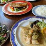 シークレット レストラン カメ - 