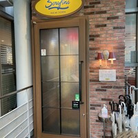 Serafina NEW YORK さいたま新都心店 - 入り口