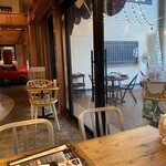 カフェゼノン＆ゼノンサカバ - 店内