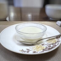 老上海 陸氏厨房 中洲店 - デザートの「杏仁豆腐」
