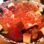 鮨 来多老 - 残念ながら、おぼろがなかったけど、これが、ばらちらしってやつです!!