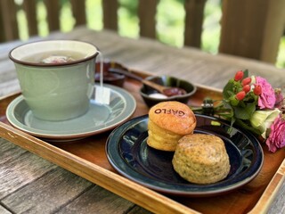 GAFLO CAFE by Flower FIELD