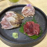 川栄 - ホロホロ鶏の三点盛り。モモのタタキ・ムネ（生）・砂肝（生）。