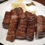 たんや 善治郎 牛たん通り店 - 上撰極厚真中牛たん定食 3枚（9切）