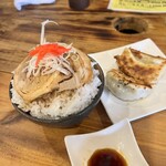 豚どんちゃん - 