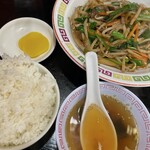 ラーメン大将 - レバニラ定食 ご飯小