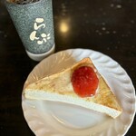 珈琲屋らんぷ - 料理写真:らんぷアメリカンブレンド
ジャムトースト