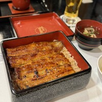 鰻割烹 伊豆栄 本店 - 