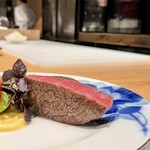 肉割烹 岡田前 - 