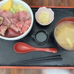 市場めし とくだ屋 - 