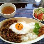 しいの実 - 料理写真:ドライカレー　@950円