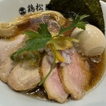 淡麗醤油らぁ麺 鶏松 - 