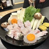 泳ぎとらふぐ活蟹料理 あじ平 曽根崎 - てっちり