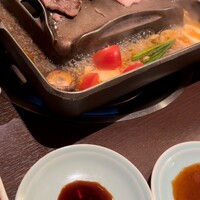 牛幸 本店 - しゃぶQ、醤油と甘いタレ