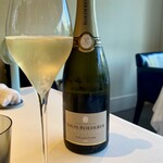 レストラン オオツ - 乾杯はルイで。