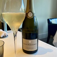 レストラン オオツ - 乾杯はルイで。