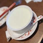 香港焼味酒家 赤坂璃宮 - 姜汁撞奶