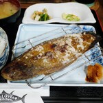 魚屋食堂 魚吉三平 - 