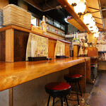 もつ焼エビちゃん - お一人様も気軽にどうぞ