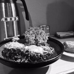 そばの神田東一屋 - #アー写っぽく撮るとこうなる。