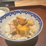 馳走 啐啄一十  - 黒薩摩地鶏と牛蒡の炊き込みご飯
