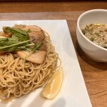 いぶし銀 - 