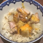 馳走 啐啄一十  - 黒薩摩地鶏と牛蒡の炊き込みご飯