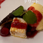 びいどろ - デザートはいろんな種類が乗ってて嬉しい