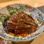 天満天神飯店 - マグロのホホ肉の炙り。