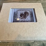 カフェ・ル・プティ・ニ・トロワ - アルバム風のメニュー