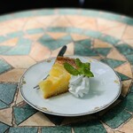 旧軽井沢Cafe 涼の音 - リンゴのタルト700円（税抜）