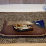 ヤマガタ0035 アル・ケッチァーノ コンチェルト - 茄子と稚鮎のグリル