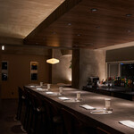 GLOUTON SHURI - 