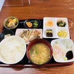 おてび - 料理写真:おてび定食