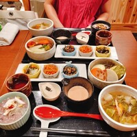 ヒル薬膳粥・ヨル貝料理カイノクチ - 