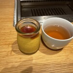 ビーフキッチン - デザート　プリン　お茶