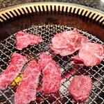 グルメリア但馬 - 突き出しのお肉でもなかなか！(๑´ڡ`๑)