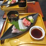いちわ - 料理写真:”夏の特別鮎コース 鮎の食べ放題付き 4,000円（税込）” の 一の重。