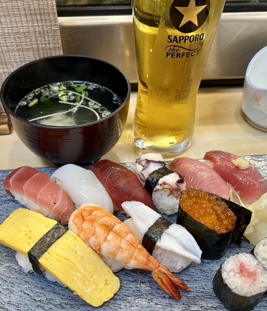 Sushi Dokoro Uokan photo 3