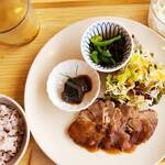 torane coffee - 料理写真:日替りトラネ健康プレート

