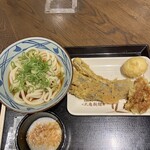 丸亀製麺 - 