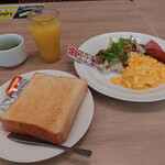 ガスト - 料理写真:スクランブルエッグ＆ベーコンソーセージセット2024.06.30