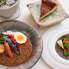 CHAPTER 9 - 料理写真:ついに辿り着いたカレー、一回食ってみカルニータスTACOS、バスクチーズケーキ その他にもパスタや日替わりプレートなど多数メニューご用意しております。