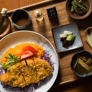 ちゅんちゅんお値下げ❣️シトリン　Wポイント　② 訳有り お値下げ❣️シトリン Wポイント ② 訳有り