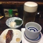 とり庄 - 焼き鳥はどれも大ぶり